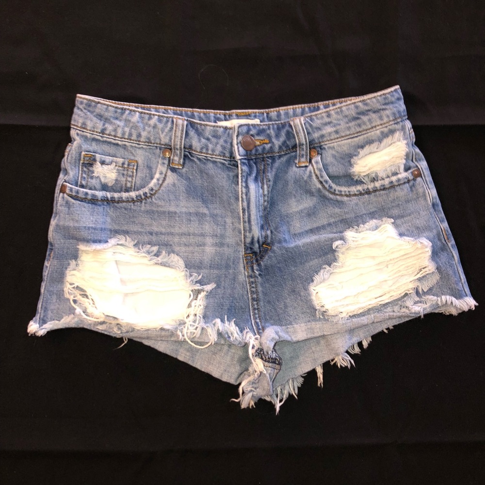 Sun & shadow jean shorts